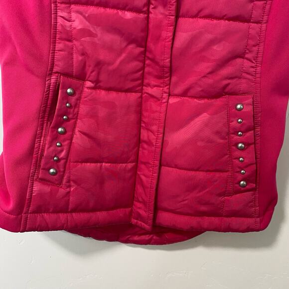 Ariat Women's Hybrid Camo Puffer Vest Stretch Side Panels Hot Pink Small - Picture 2 of 9
